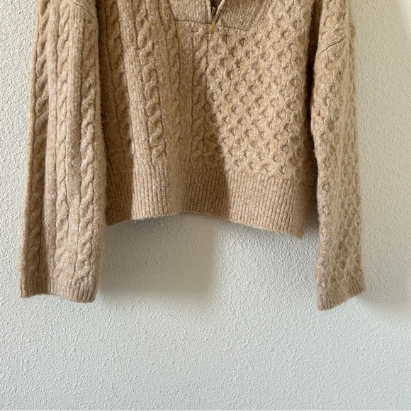 Abercrombie & Fitch Knit Pop Over 1/3 Zip Sweater Women’s XSmall Beige Cozy - Picture 4 of 11